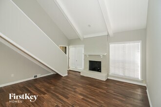 7650 Charstone Dr in Germantown, TN - Building Photo - Building Photo