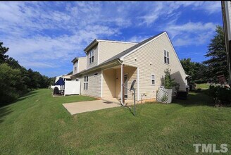 413 Woodson Dr in Clayton, NC - Building Photo - Building Photo