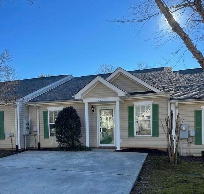 property at 221 New Haven Ln SW