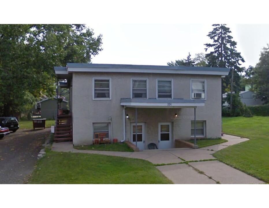 834 Allen Ave in St. Paul, MN - Building Photo