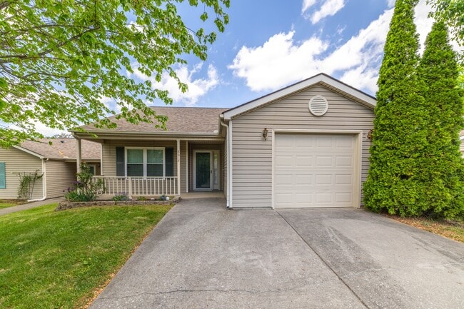 8613 Little Field Way in Knoxville, TN - Building Photo - Building Photo