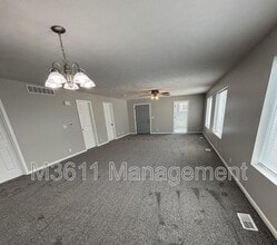 1337 S 10th St in Lincoln, NE - Building Photo - Building Photo