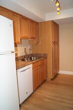 3825 E Camelback Rd, Unit 248 in Phoenix, AZ - Building Photo - Building Photo