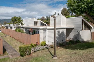 Meheula Hale in Mililani, HI - Foto de edificio - Building Photo