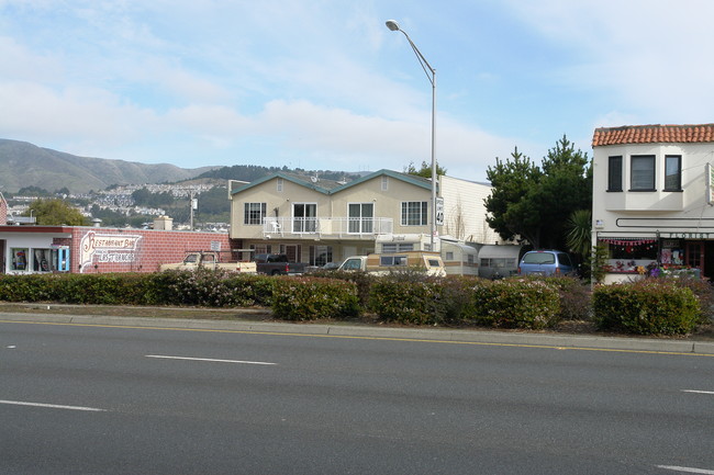 782 El Camino Real in South San Francisco, CA - Building Photo - Building Photo