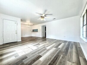 1421 Cottondale Dr in Baton Rouge, LA - Building Photo - Building Photo