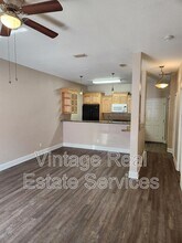 12008 Peach Grv Ct in Seffner, FL - Building Photo - Building Photo