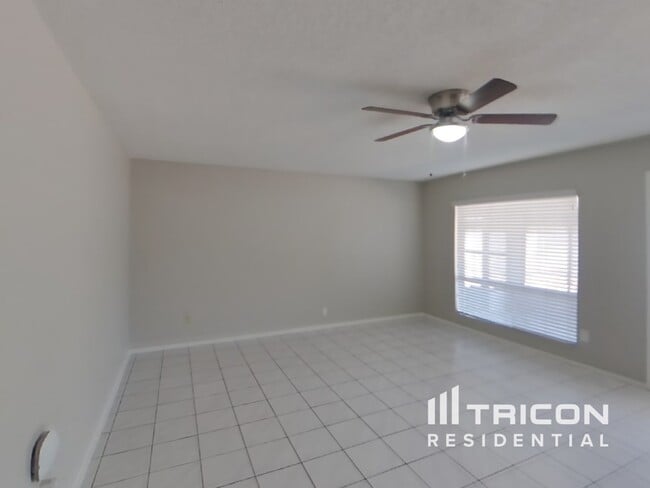 8838 W Cinnabar Ave in Peoria, AZ - Building Photo - Building Photo
