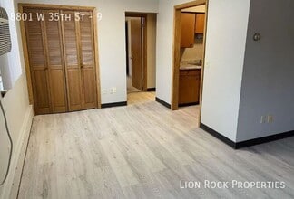 8801 W 35th St in Minneapolis, MN - Building Photo - Building Photo