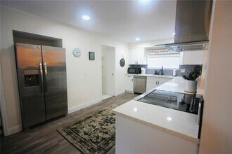 6602 N 9th St in Tampa, FL - Building Photo - Building Photo