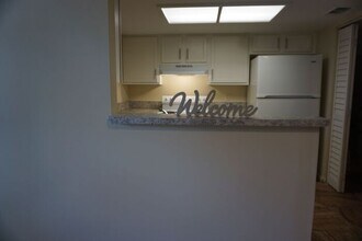 8356 Windypine Ln in Jacksonville, FL - Building Photo - Building Photo