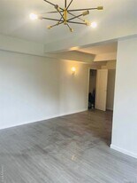 5 Metropolitan Oval in Bronx, NY - Building Photo