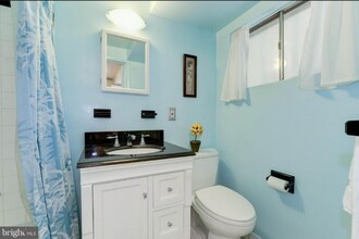 6222 Rockhurst Rd in Bethesda, MD - Building Photo - Building Photo