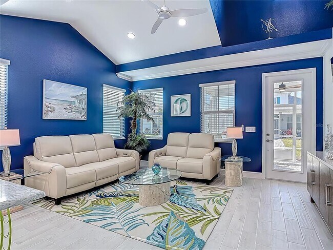 390 Gypsy Palace Ln in Daytona Beach, FL - Building Photo - Building Photo