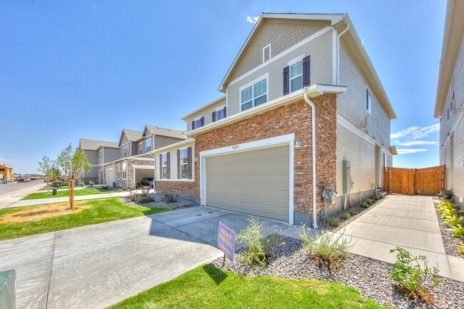 4504 Barrow Ln in Timnath, CO - Building Photo - Building Photo