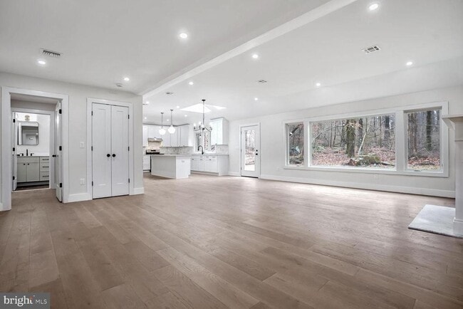 358 Cherry Valley Rd in Princeton, NJ - Building Photo - Building Photo