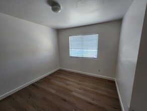13582 San Clemente Ave in Gustine, CA - Building Photo - Building Photo