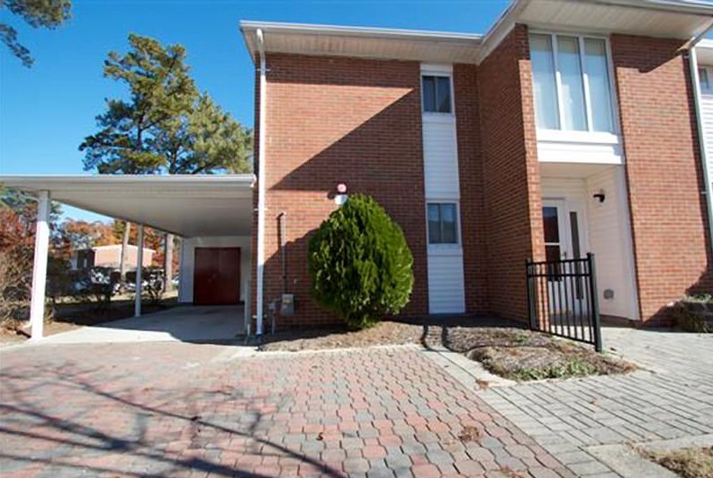 Joint Forces Staff College in Norfolk, VA - Foto de edificio