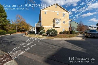 346 Kinellan Ln in Cary, NC - Building Photo - Building Photo