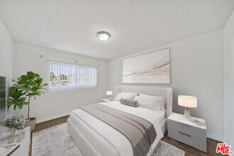 2314 S Corning St in Los Angeles, CA - Building Photo - Building Photo