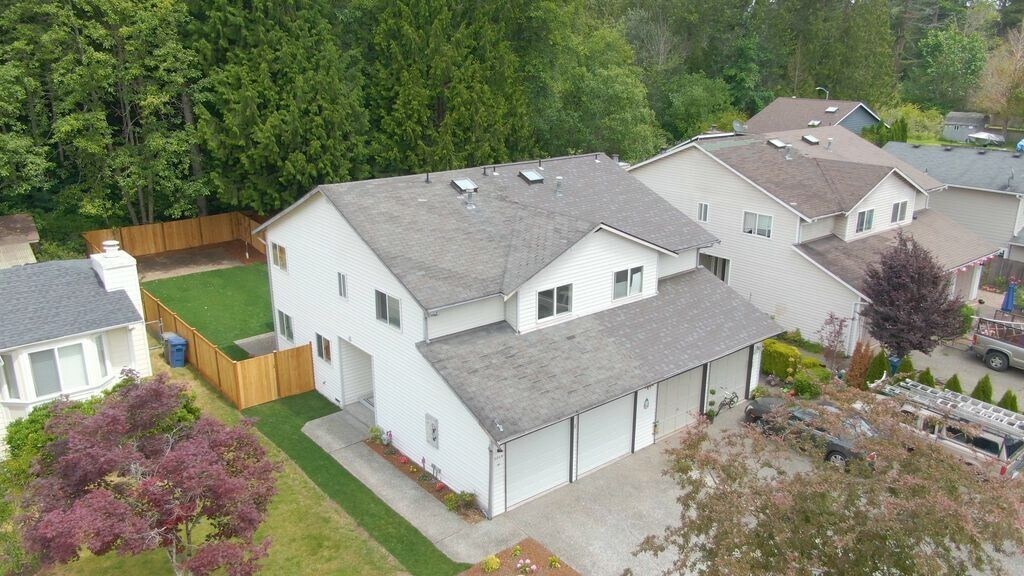 2209 164th Pl SE in Bothell, WA - Building Photo