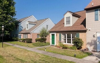16 Brookline Ct in Chambersburg, PA - Foto de edificio - Building Photo