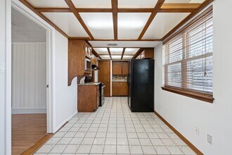 829 NW 9th St in Moore, OK - Building Photo - Building Photo