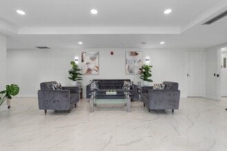 The Terrace on Lundy's in Niagara Falls, ON - Building Photo - Building Photo