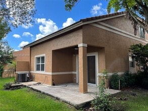 2090 NW 99th Way in Sunrise, FL - Building Photo - Building Photo