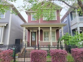 632 W 17th St in Houston, TX - Building Photo