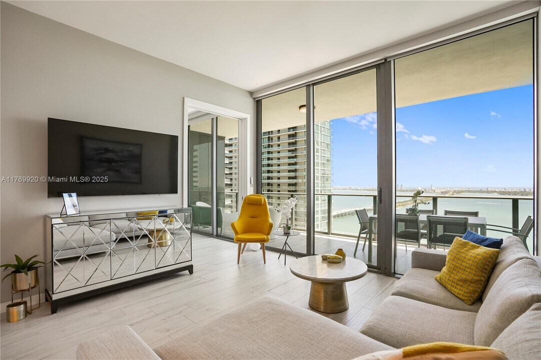 480 NE 31st St, Unit 3906 in Miami, FL - Foto de edificio
