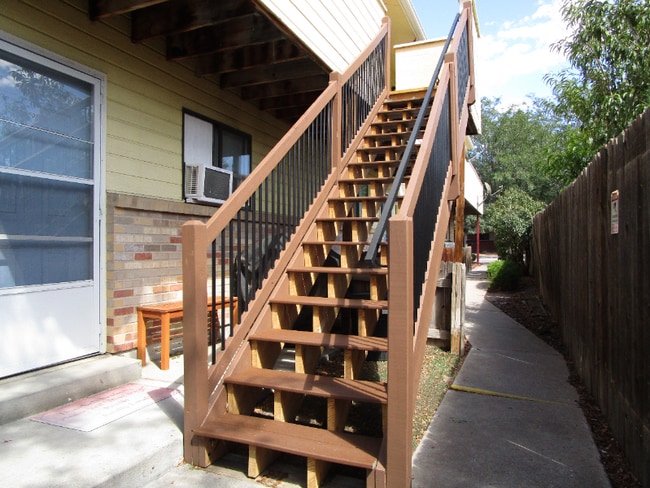 3026 N Prospect St in Colorado Springs, CO - Foto de edificio - Building Photo