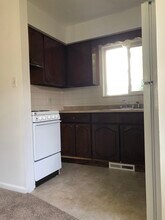 33 Poplar Ter, Unit 10 in Delaware, OH - Foto de edificio - Building Photo