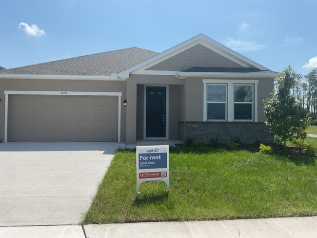 property at 3204 Carthage Ave