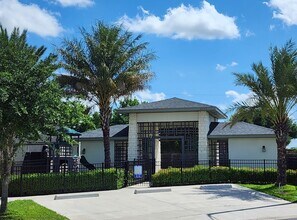 5508 Cornell Ave in McAllen, TX - Building Photo - Building Photo