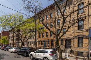 441 Bleecker St Apartments