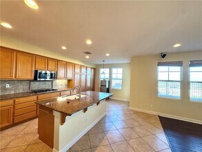 2541 Hillcrest St in Signal Hill, CA - Building Photo - Building Photo