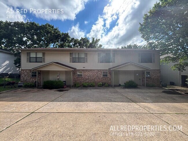property at 2481 N Brophy Ave