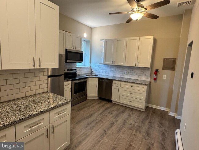 615 Summit St in King of Prussia, PA - Building Photo - Building Photo