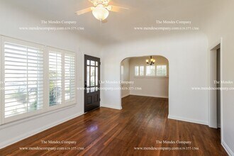 4564 El Cerrito Dr in San Diego, CA - Building Photo - Building Photo