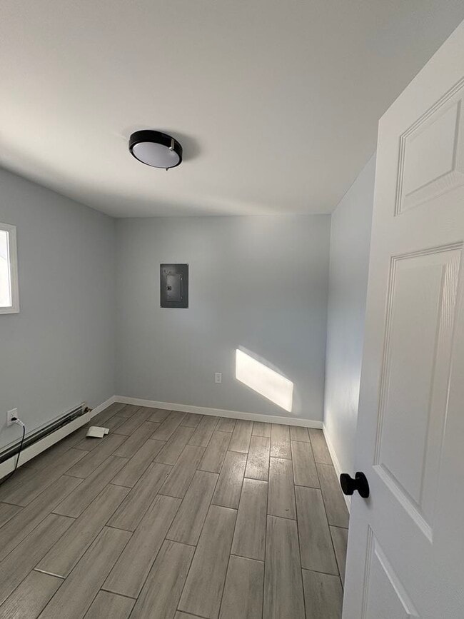 1187 Simmons Ave in Cincinnati, OH - Building Photo - Building Photo