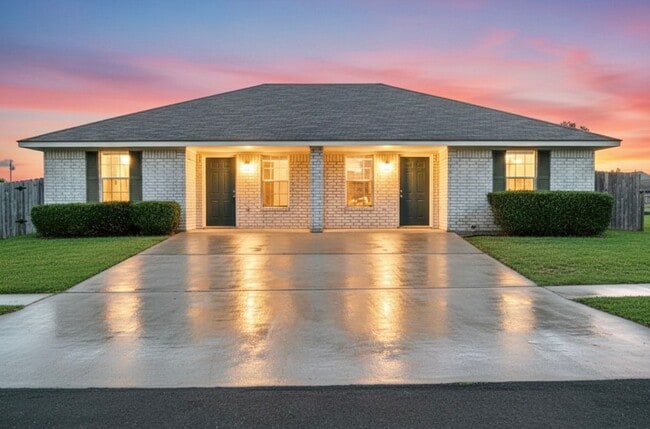 property at 5305 Daybreak Dr