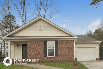 6502 Touchwood Dr in Charlotte, NC - Building Photo - Building Photo