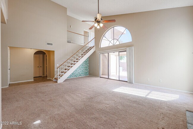 14443 S Cholla Canyon Dr in Phoenix, AZ - Building Photo - Building Photo