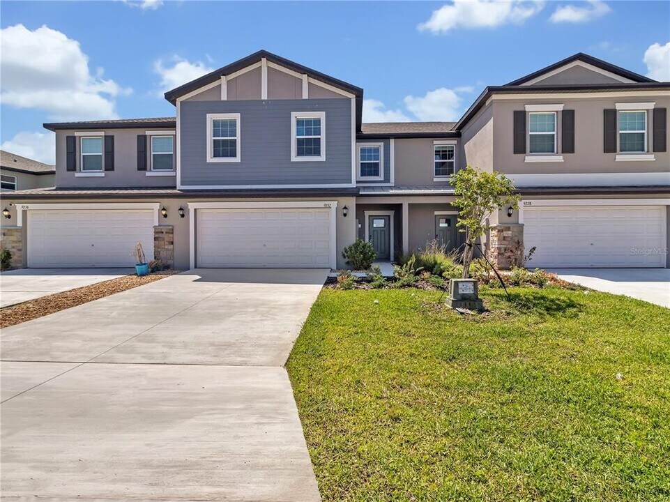 9232 Bonita Mar Dr in Parrish, FL - Building Photo