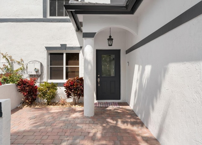 12853 SW 50th St in Miramar, FL - Building Photo - Building Photo