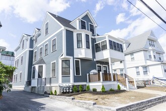 79 Linden St, Unit 79 Linden St in Boston, MA - Foto de edificio - Building Photo