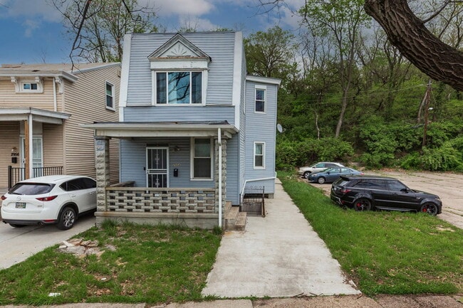 property at 2954 Central Pkwy