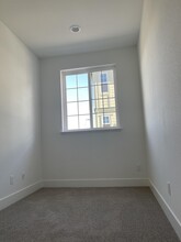 2800 Telegraph Blvd in Marina, CA - Building Photo - Building Photo