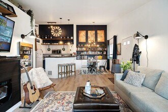 10015 E 17th Ln in Spokane Valley, WA - Building Photo - Building Photo